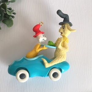 NIB Vintage 2002 Green Eggs and Ham Hallmark Keepsake Ornament